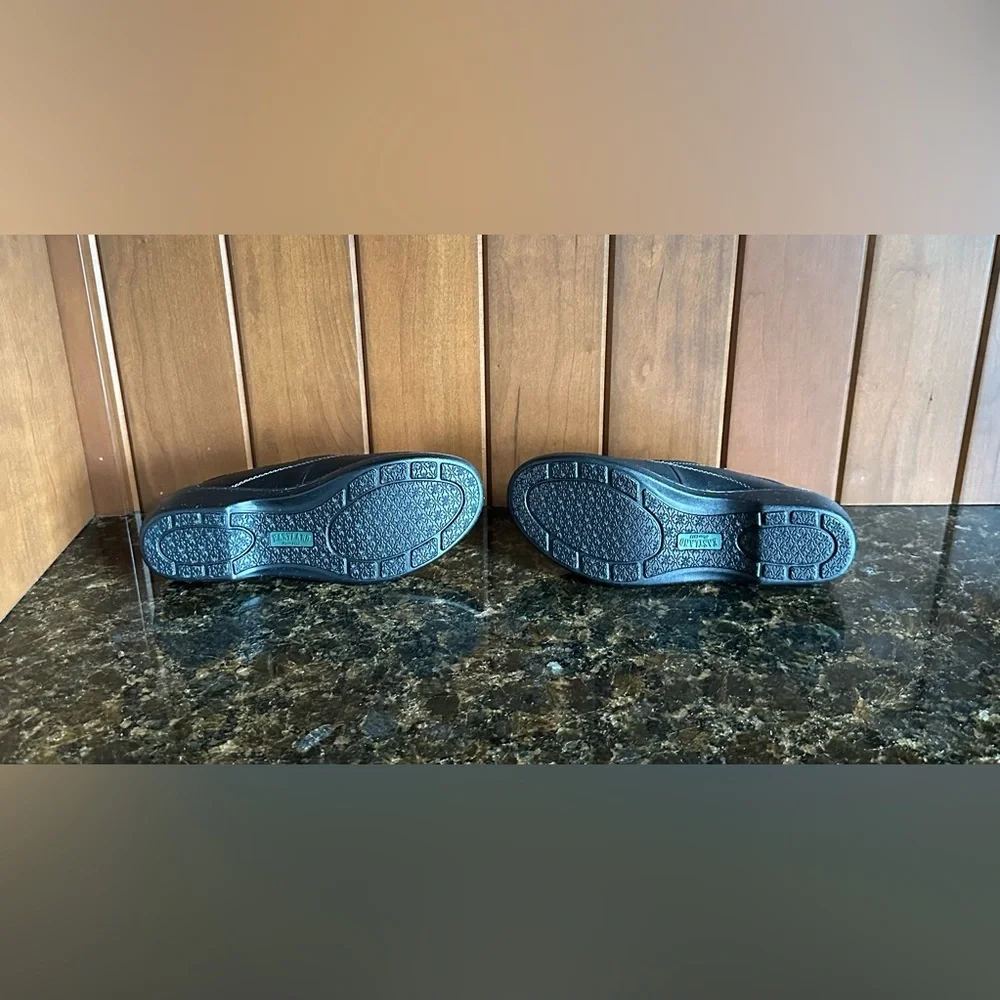 Eastland Molly Slip-on Shoes Size 8